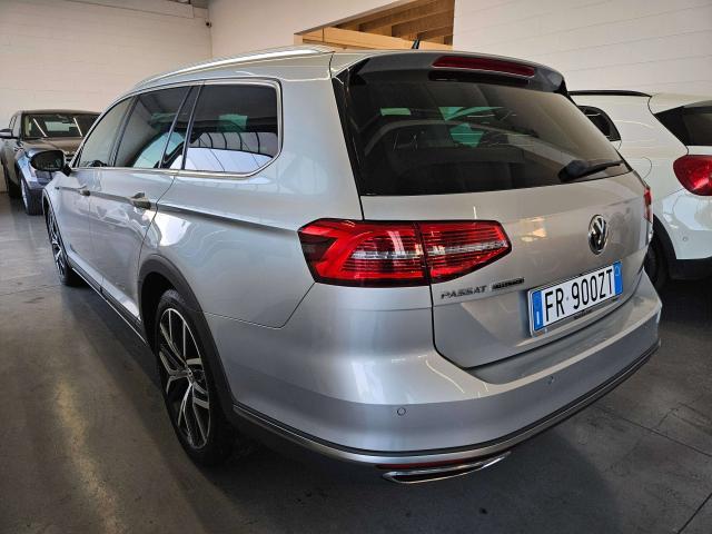 Volkswagen Passat Alltrack 2.0 bitdi 4motion 240cv dsg AUTOMATICO /TAGLIANDI CASA MADRE