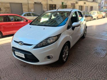 FORD FIESTA 1.4 TDCI 70 CV-NEOPATENTATI-Euro5490