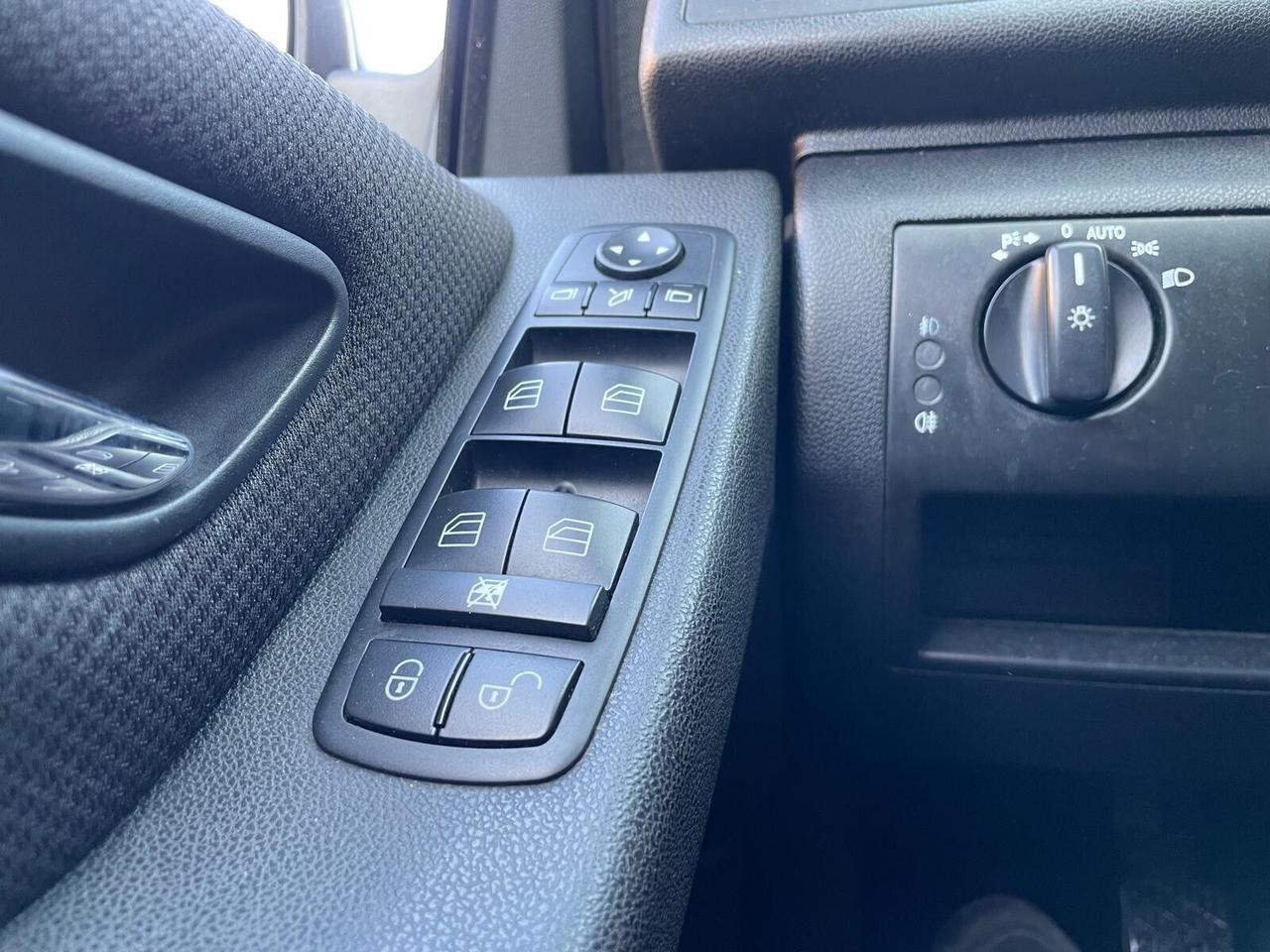 Mercedes-benz A 180 Restayling BlueEFFICIENCY Executive Full