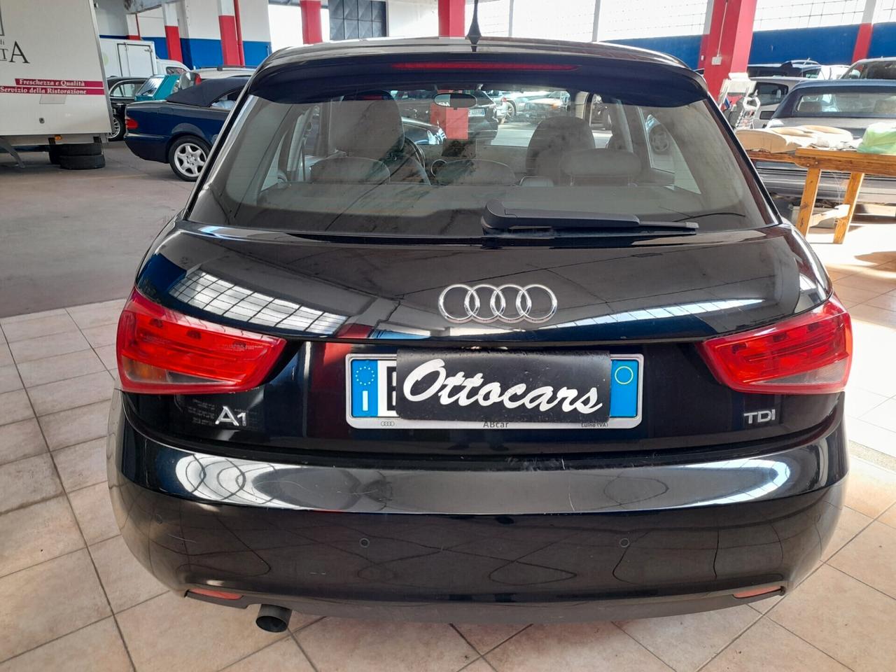 Audi A1 1.6 TDI S line edition plus
