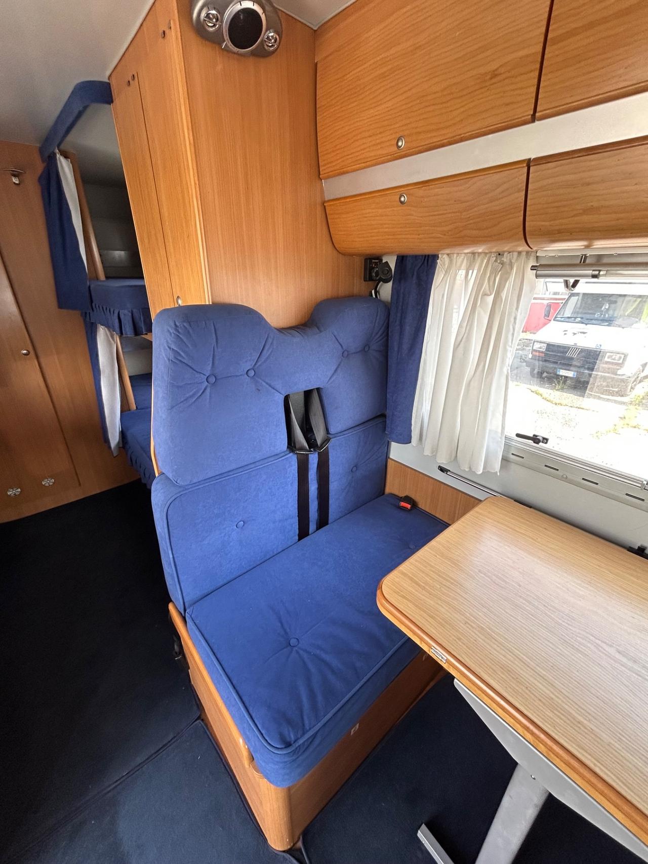 Mobilvetta MOTORHOME ALTAIR SU DAILY DEL 02 UNI PRO949