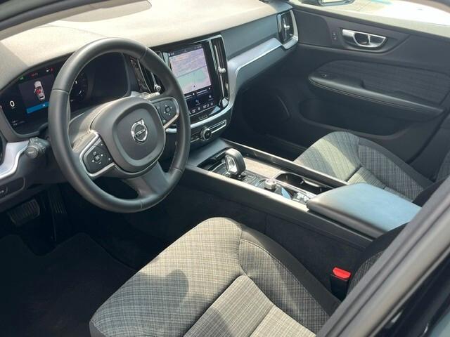 Volvo V60 B4 (d) automatico Core