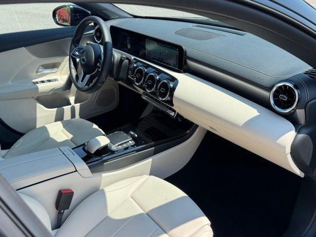 MERCEDES-BENZ CLA 250 AUTOMATICA SPORT *UNIPROP*PELLE*