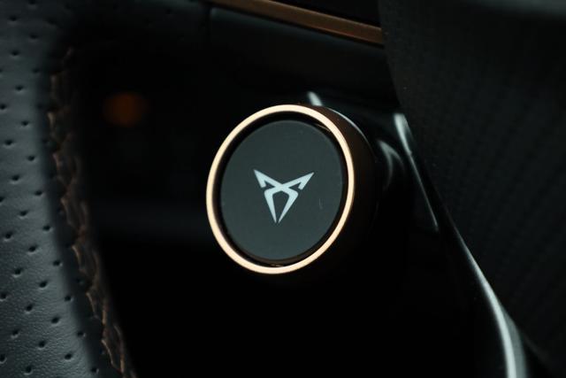 SEAT Leon CUPRA Leon 1.5 eTSI 150 CV DSG