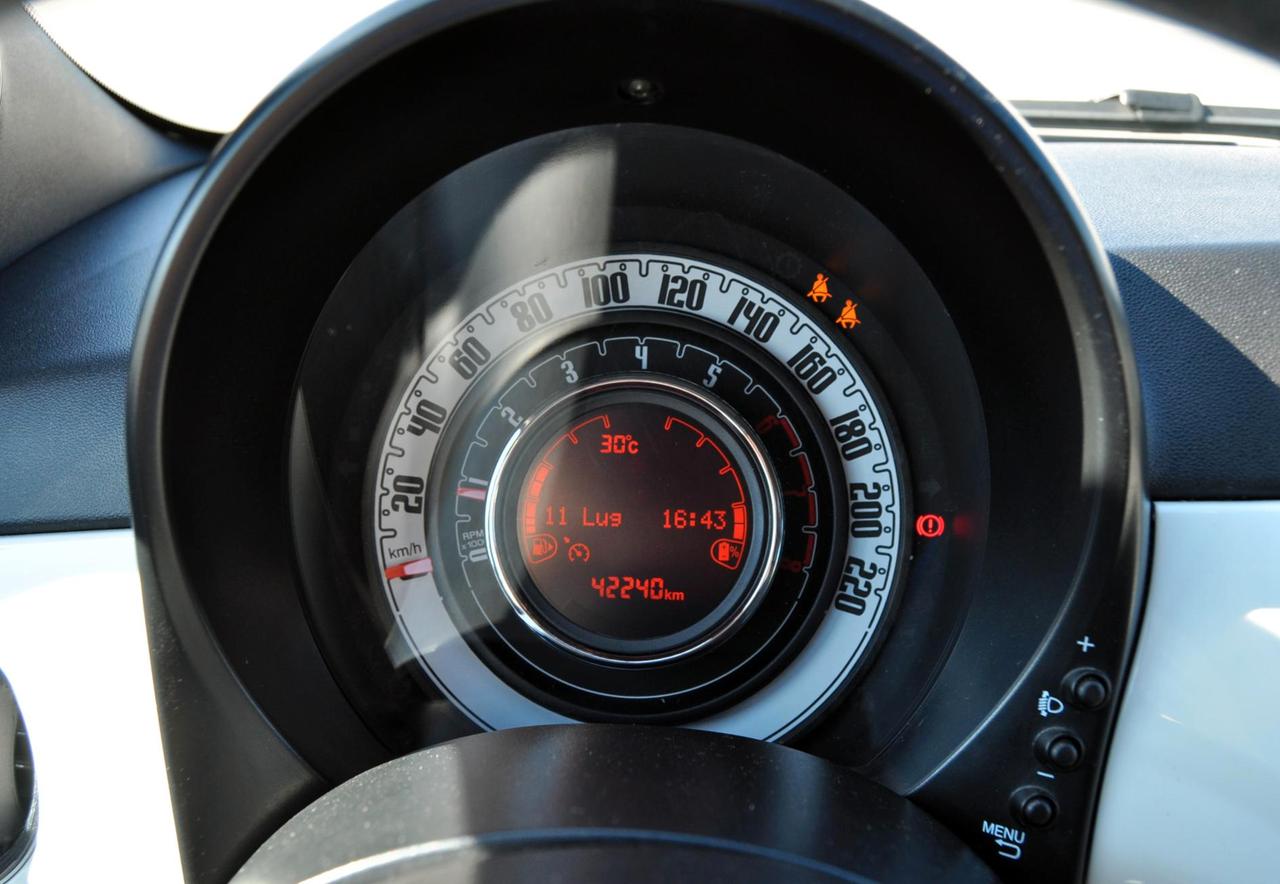 Fiat 500C 1.0 Hybrid Dolcevita