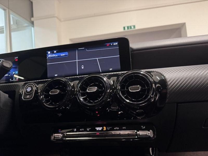 Mercedes-Benz Classe A A 180 d Automatic Advanced