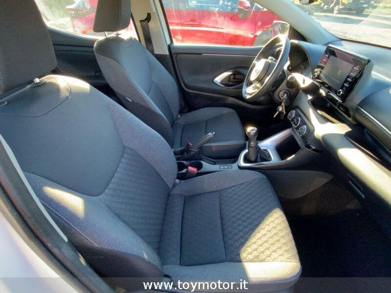 Toyota Yaris 4ª serie 1.0 5 porte Active