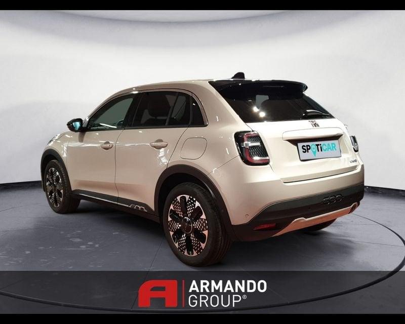 FIAT 600 (2023-->) Hybrid 100 CV DCT MHEV La Prima