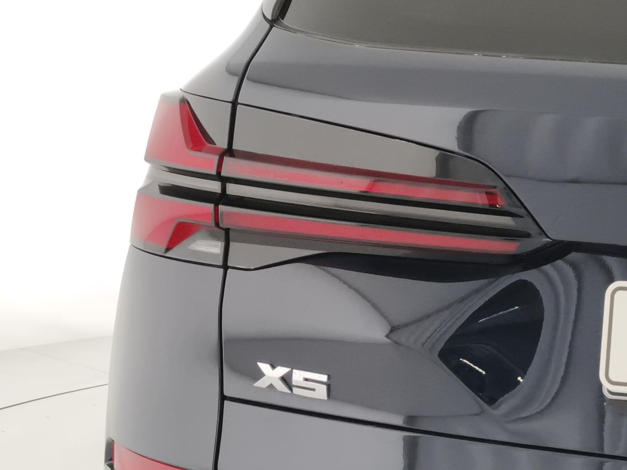 BMW X5 M60i MSport Pro