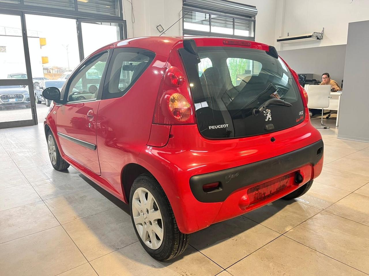 Peugeot 107 1.0 68CV 3p. Plaisir