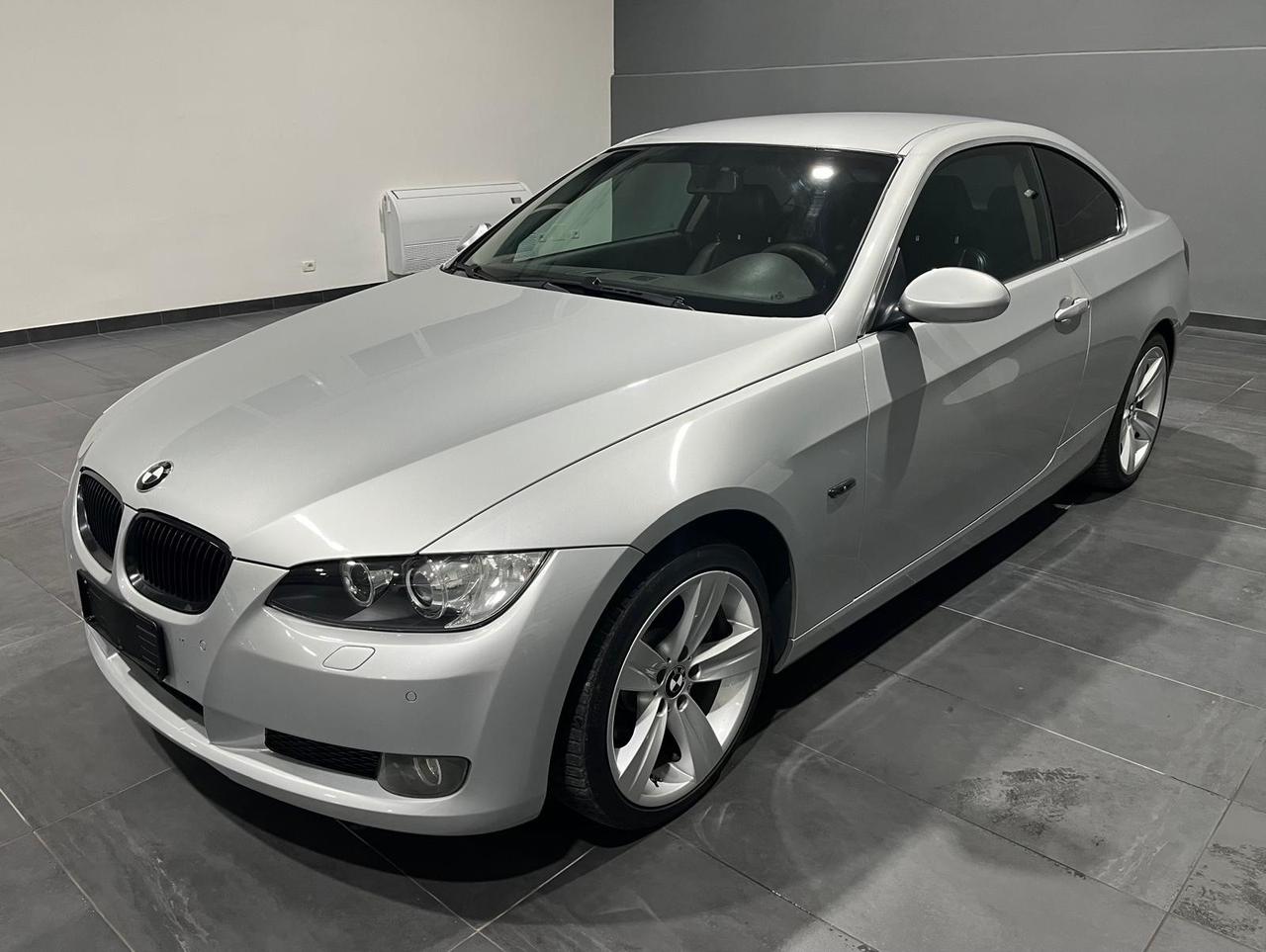 Bmw 325i Coupe e92 - 2007