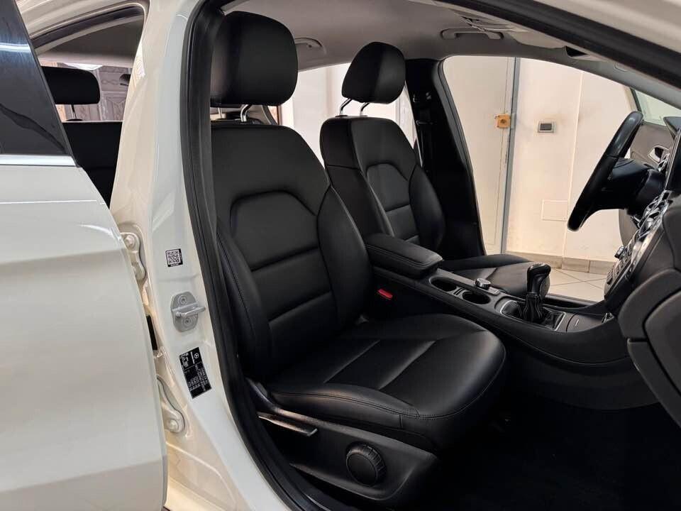 Mercedes-benz GLA 200 D 2.0 Diesel Sport 2014