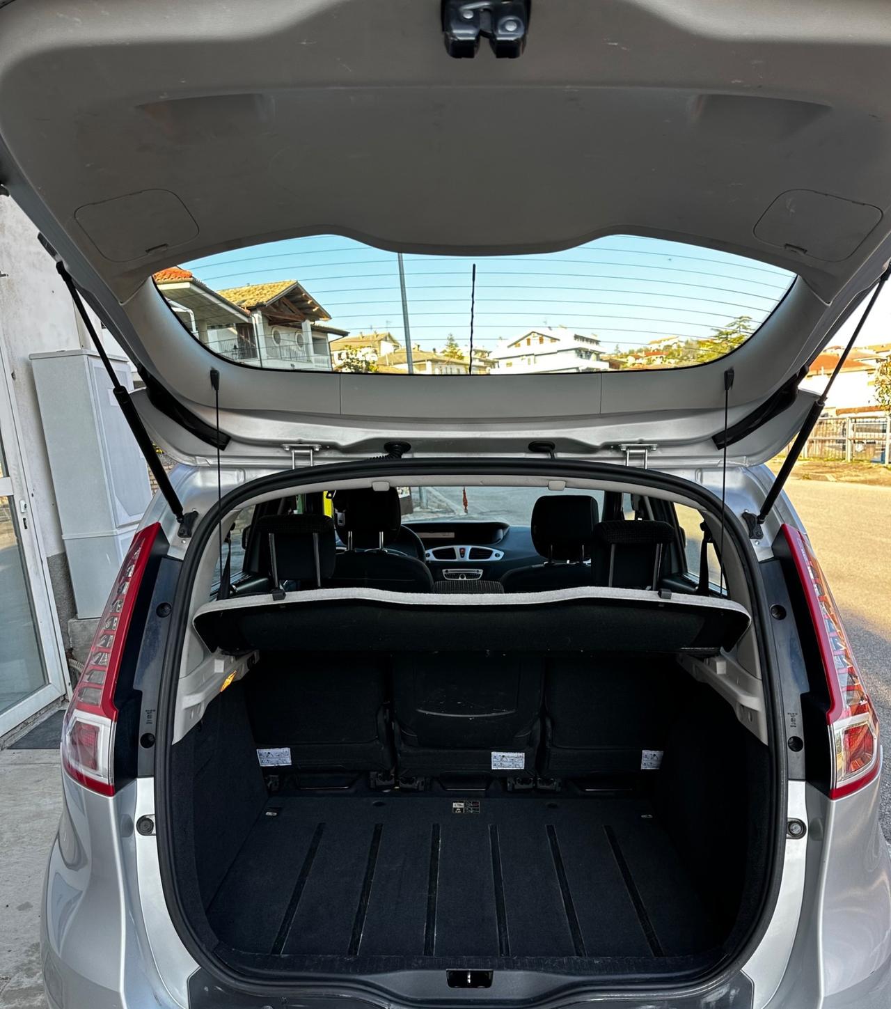 Renault Scenic Scénic X-Mod 1.5 dCi 110CV Luxe