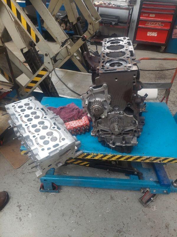 Peugeot 5008 BlueHDi 180 S&S EAT6 GT Full full 7posti Motore Nuovo