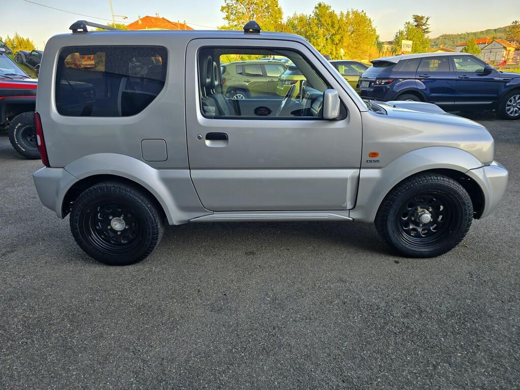 Suzuki Jimny 1.5 DDiS 4WD JLX