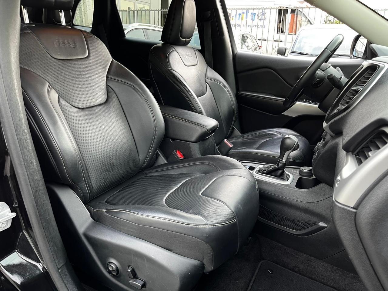 Jeep Cherokee 2.2 Mjt II 4WD Active Drive I Overland