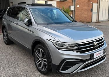 Volkswagen Tiguan Allspace 2.0 TDI SCR DSG Elegance 7 posti TETTO APRIBILE