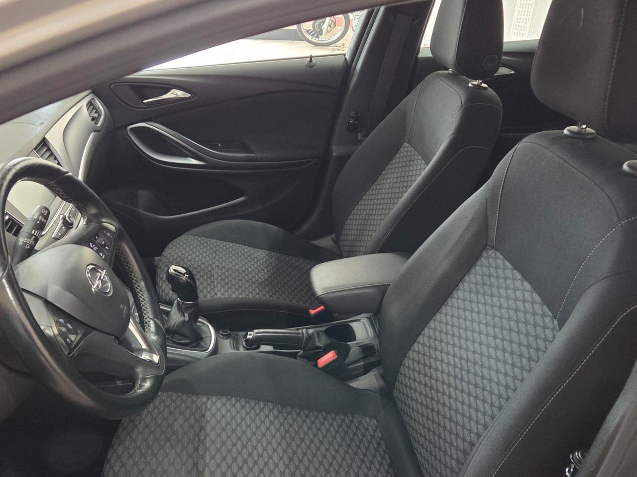 Opel Astra 1.6 CDTi 136CV Start&Stop Sports Tourer Advance
