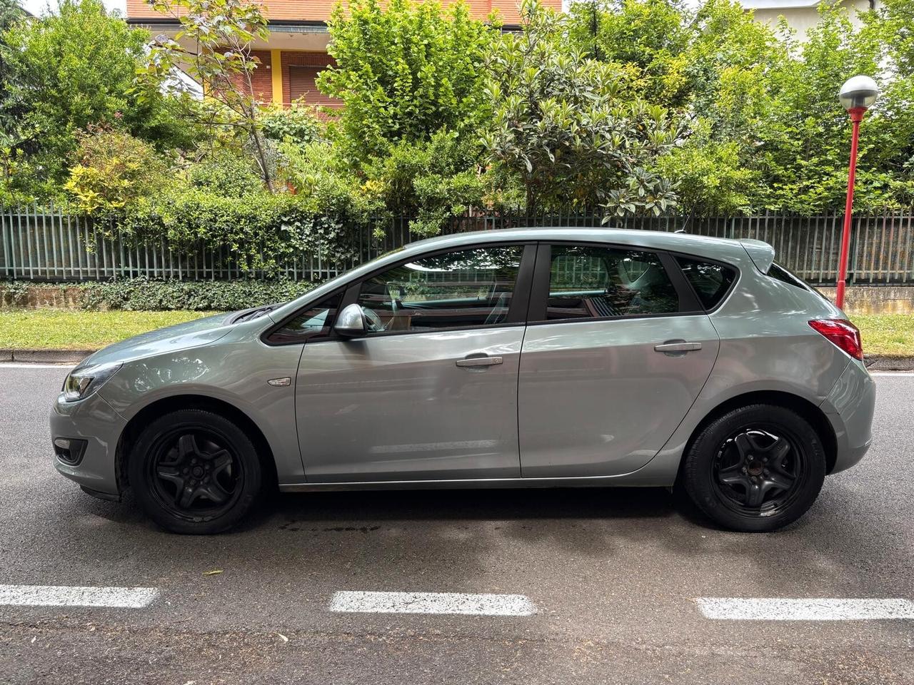 Opel Astra 1.7 CDTI 110CV 5 porte Cosmo