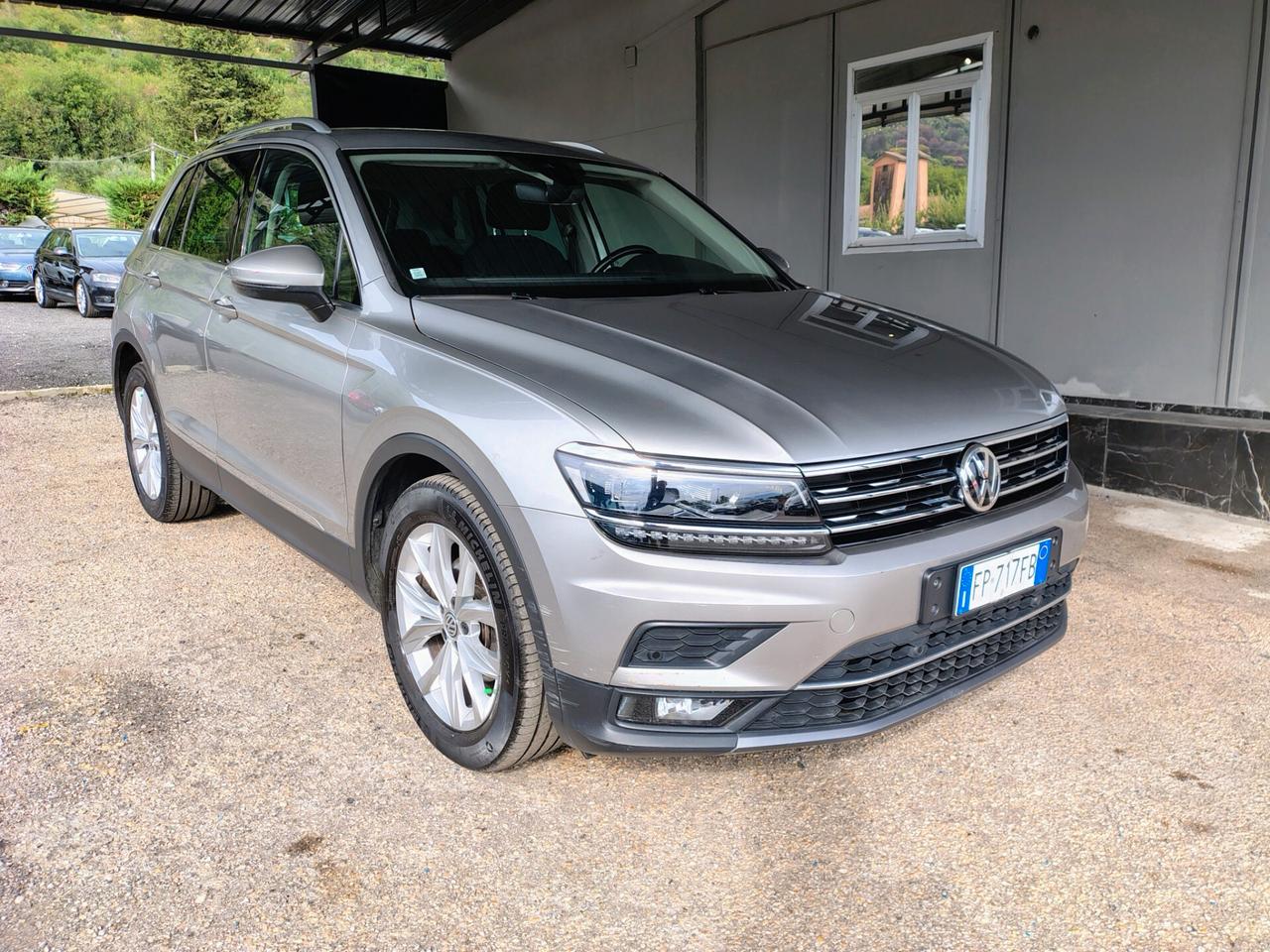 Volkswagen Tiguan 2.0 TDI SCR DSG 4MOTION Business BMT