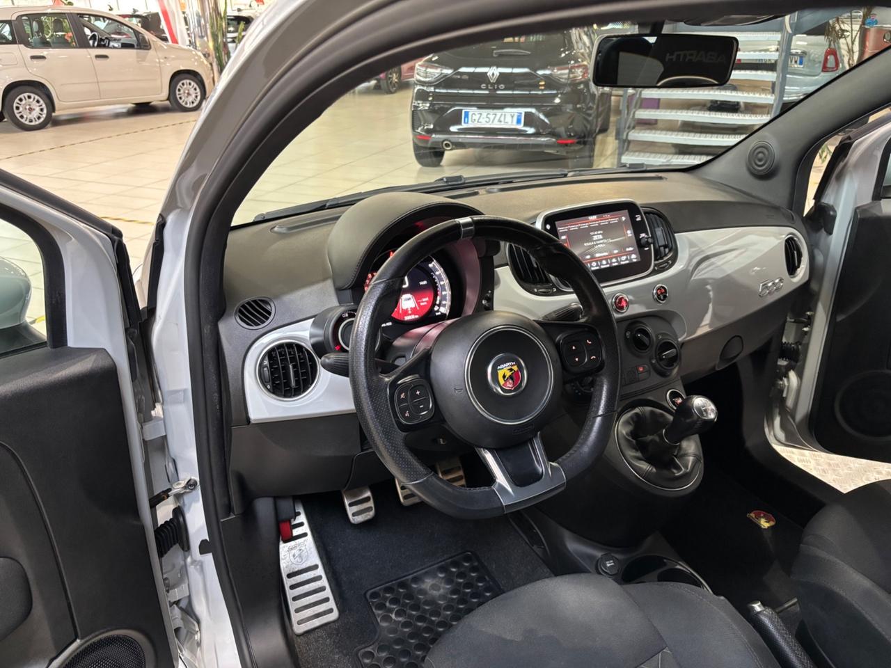 Abarth 595 1.4 Turbo T-Jet 145 CV