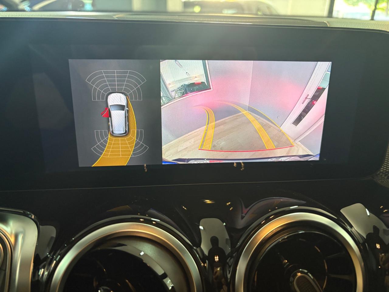 Mercedes-benz GLB 200 d Automatic TETTO PANORAMICO