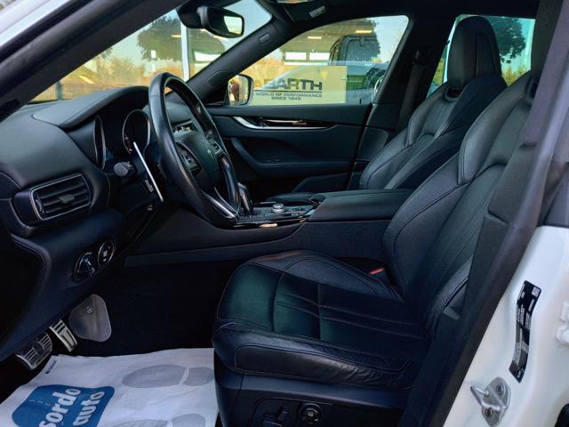 MASERATI Levante V6 Diesel 250 CV AWD Gransport