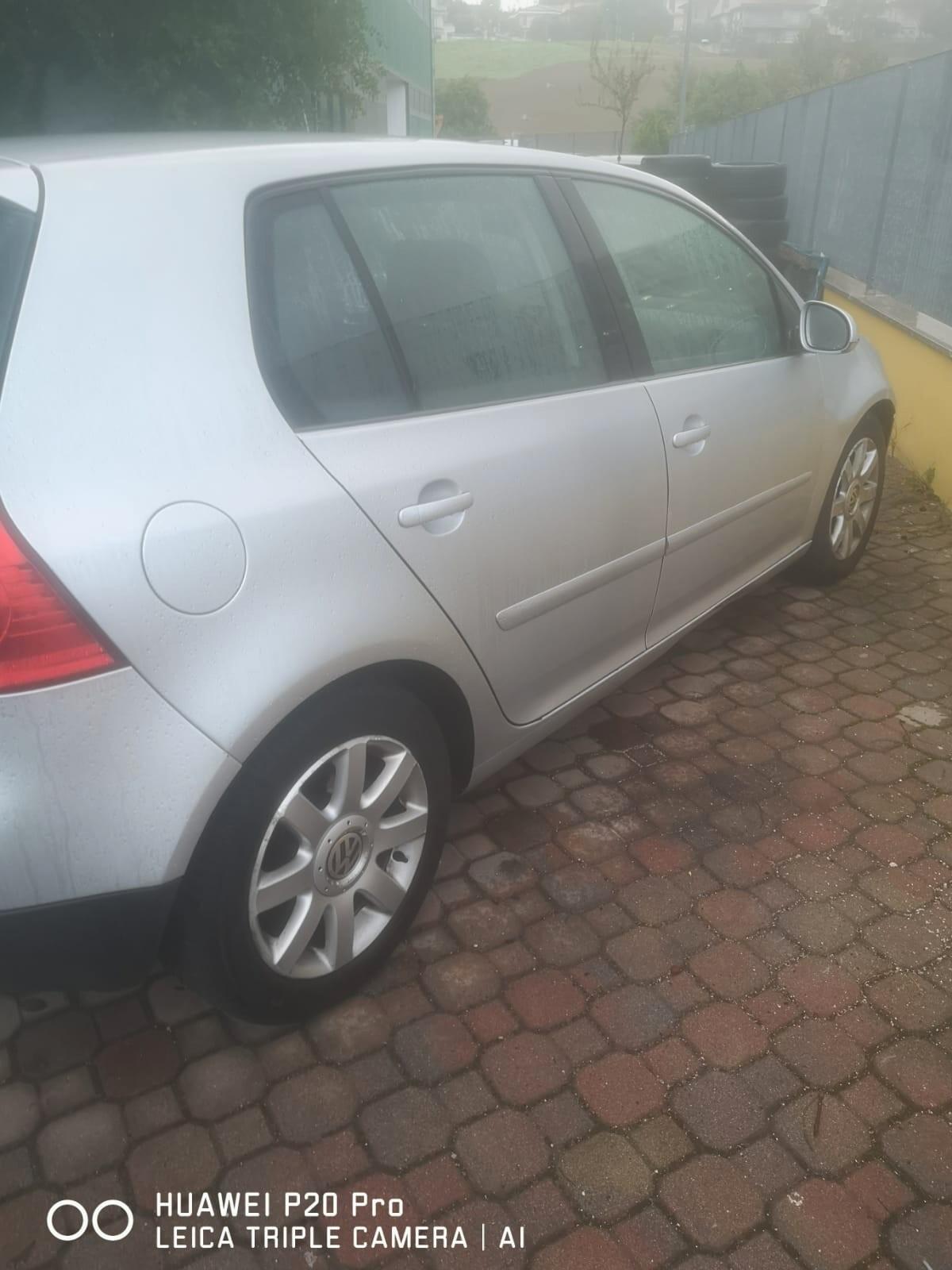 Volkswagen Golf 20 TDI DPF 5p. United