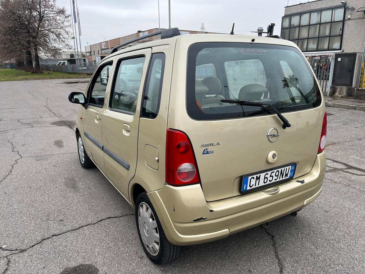 Opel Agila 1.0 12V Club