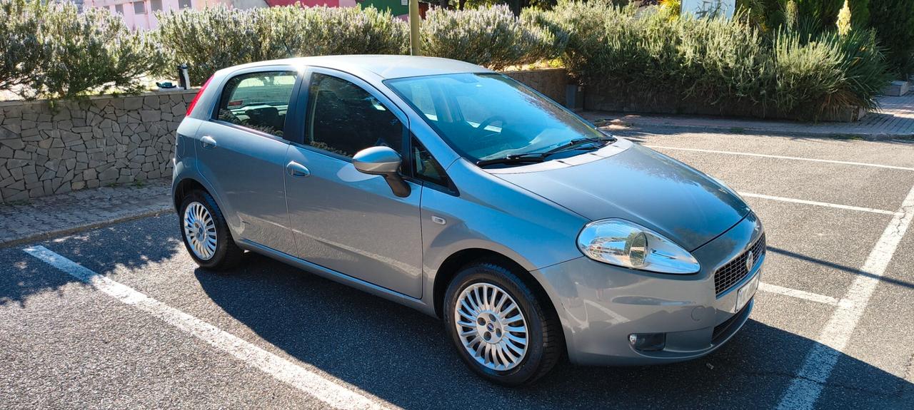 Fiat Grande Punto 1.4 Starjet 16V 5 porte Dynamic