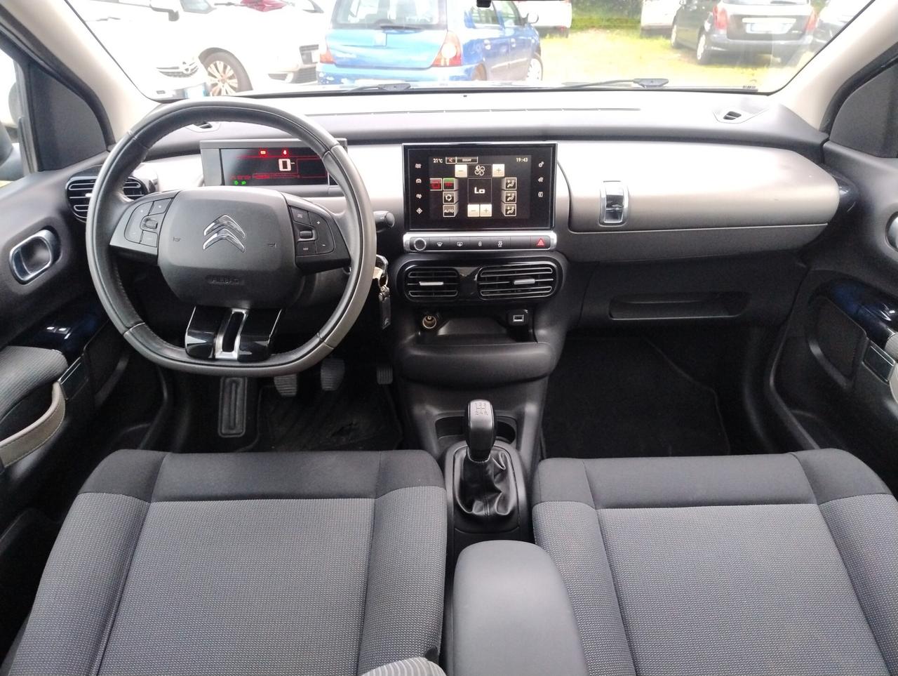 Citroen C4 Cactus PureTech 82 Shine