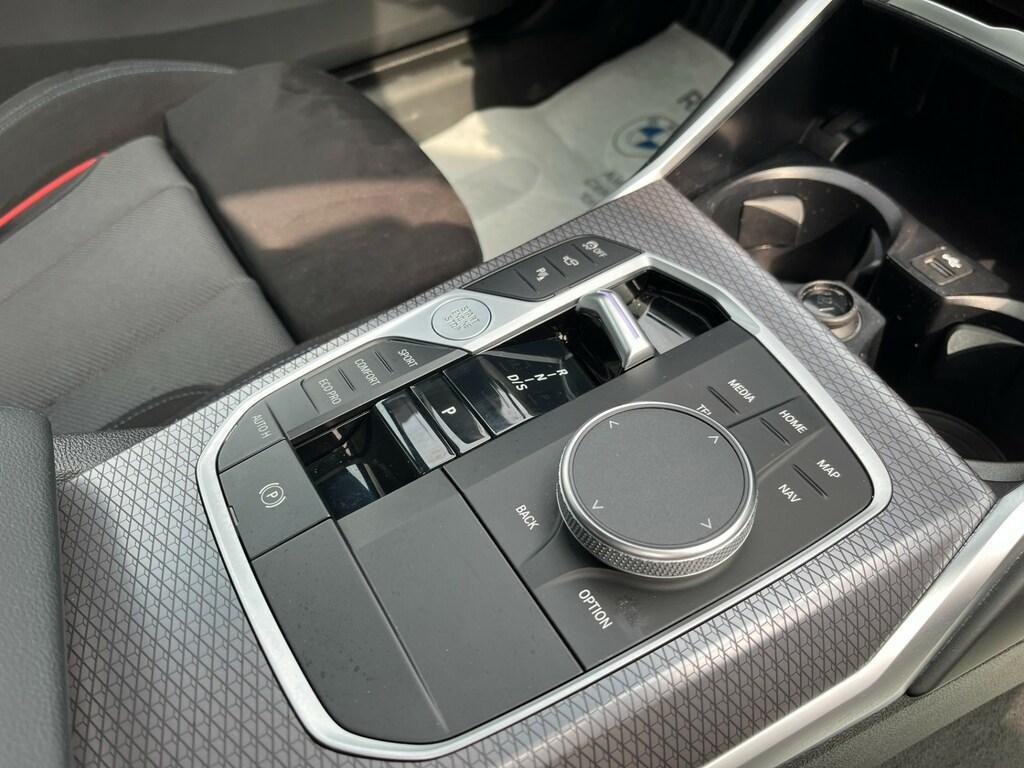 BMW Serie 3 Berlina 320 d Mild Hybrid 48V M Sport Pro xDrive Steptronic