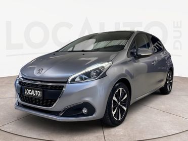 Peugeot 208 5 Porte 1.2 PureTech Signature