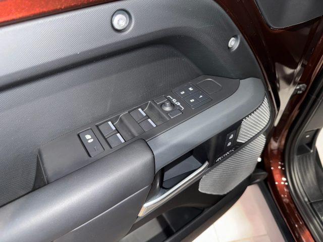 LAND ROVER Defender 130 3.0D I6 300 CV AWD AUTO X *UNIPROP*SERVICE UFF