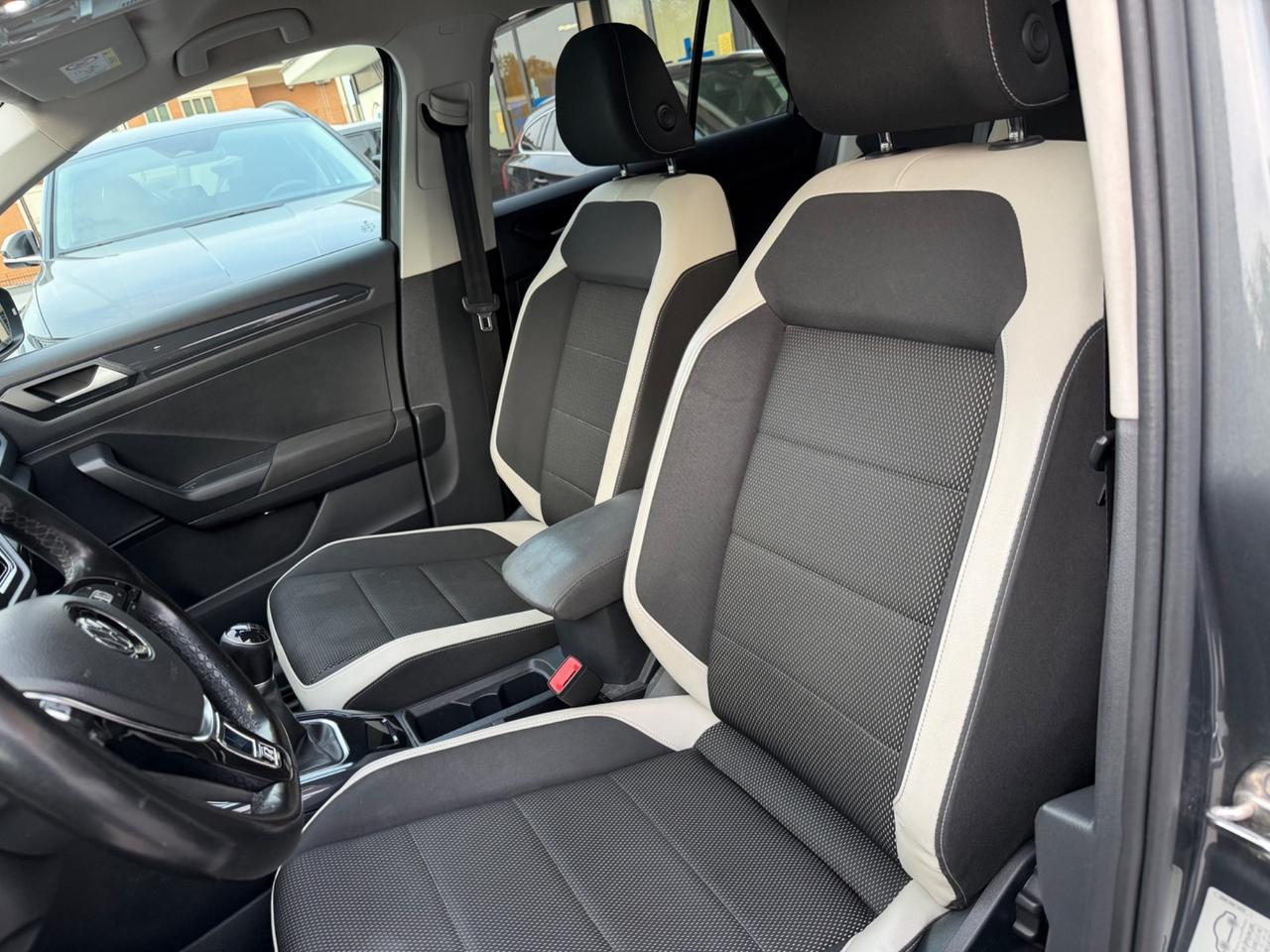 Volkswagen T-Roc 1.6 TDI SCR Style BlueMotion Technology
