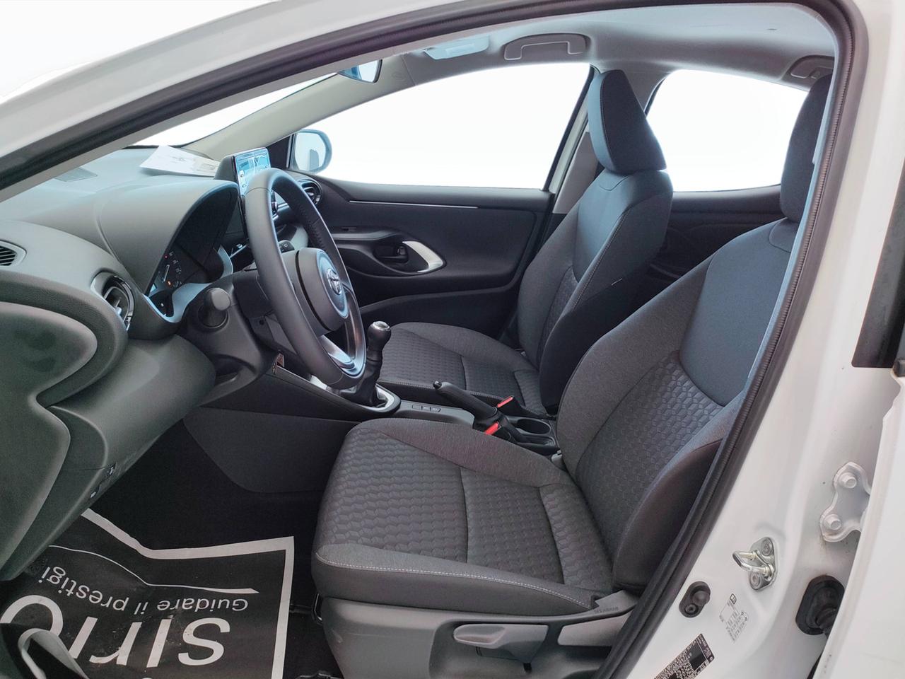 TOYOTA Yaris IV 2020 - Yaris 1.0 Active