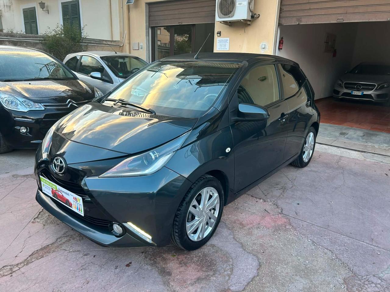 TOYOTA AYGO CABRIO 2016 SUPER FULL EURO6