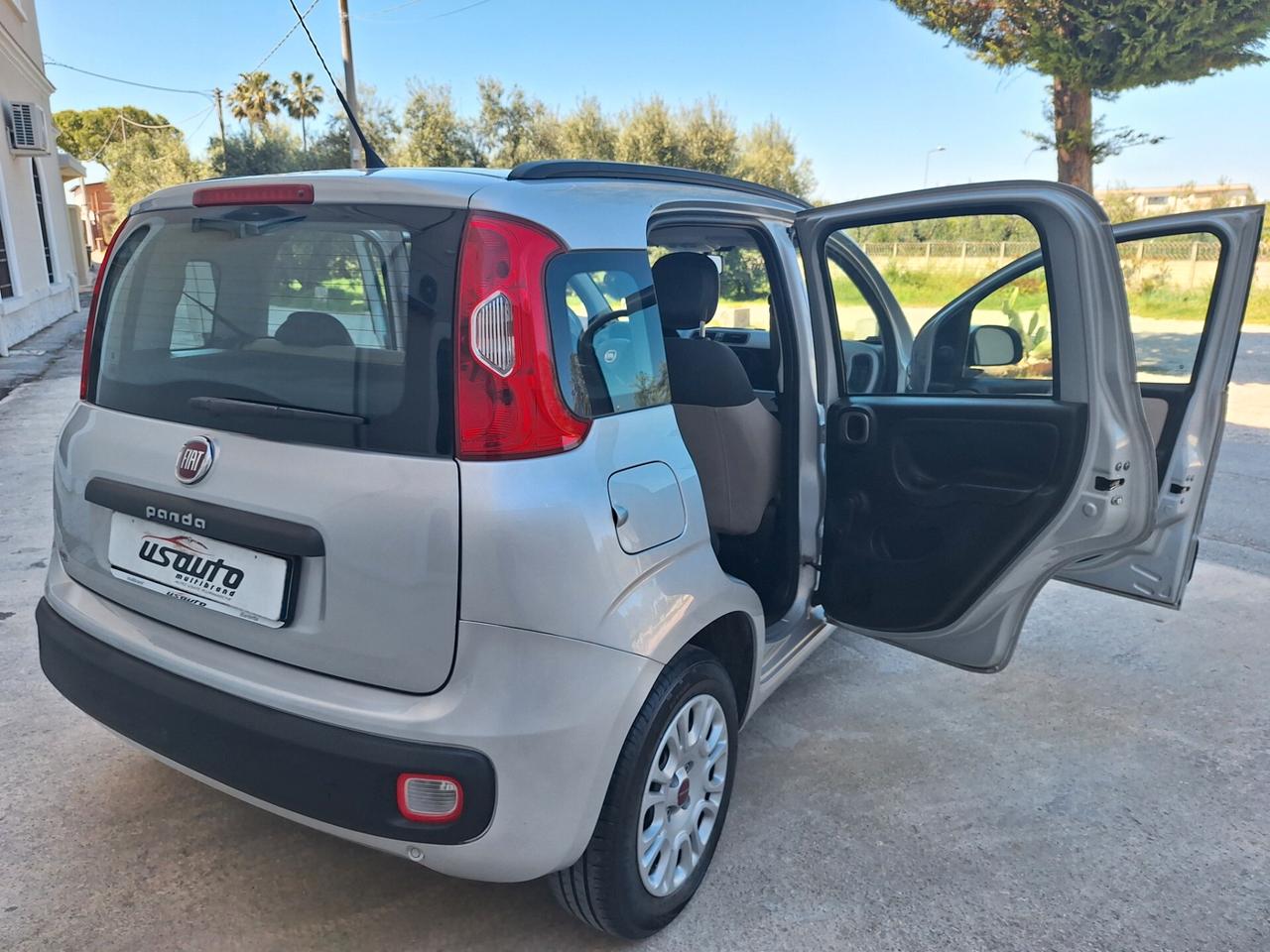 Fiat Panda 1.2 Lounge BLUE&ME SENSORI 2013