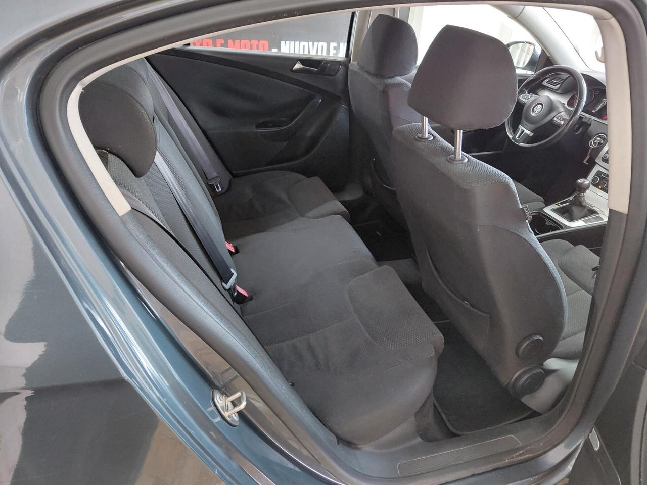 Volkswagen Passat 1.6 TDI DPF BlueMotion