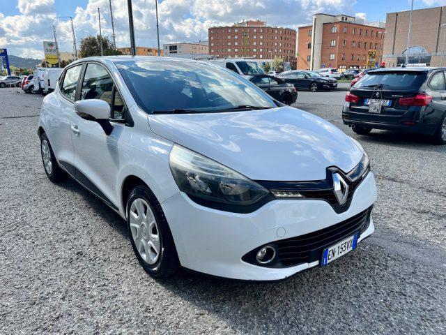 RENAULT Clio 1.2 75CV ok neopatentato