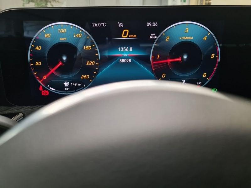 Mercedes-Benz CLA 180 d Automatic Business