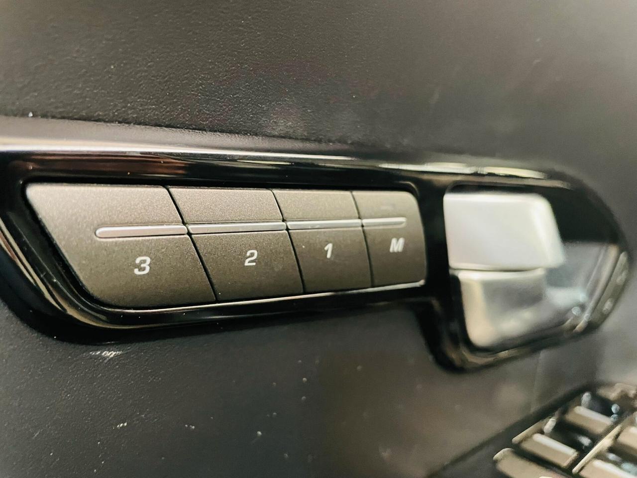 Land Rover Range Evoque 2.2 Sd4 5p. Prestige