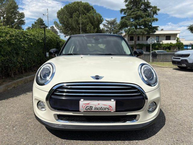 MINI Cooper D 1.5 5 porte AUT - NAVI - LED - BT - PDC POST. - 16