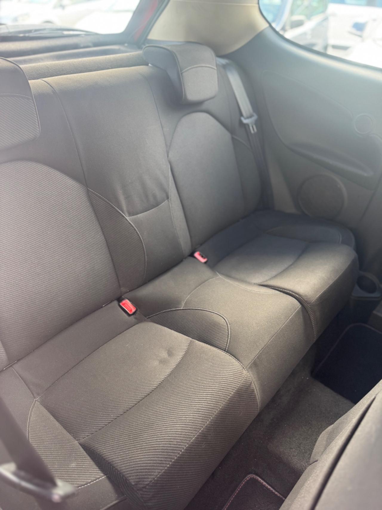 Alfa Romeo MiTo 1.3 JTDm 16V 90 CV Distinctive Sport Pack