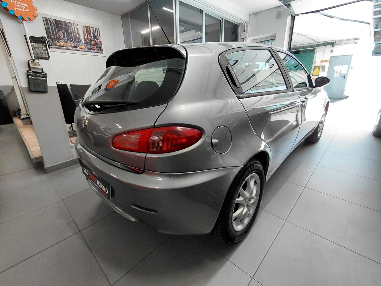 Alfa Romeo 147 1.9 JTD (120) 5 porte Progression