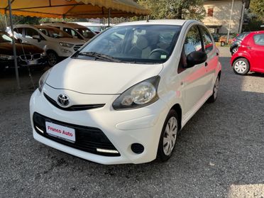 Toyota Aygo 1.0 5 porte Connect OK NEOPATENTATI