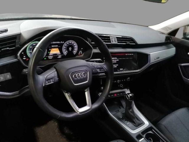 AUDI Q3 45 TFSIe S-Tronic Business Plus Retrocamera, ACC