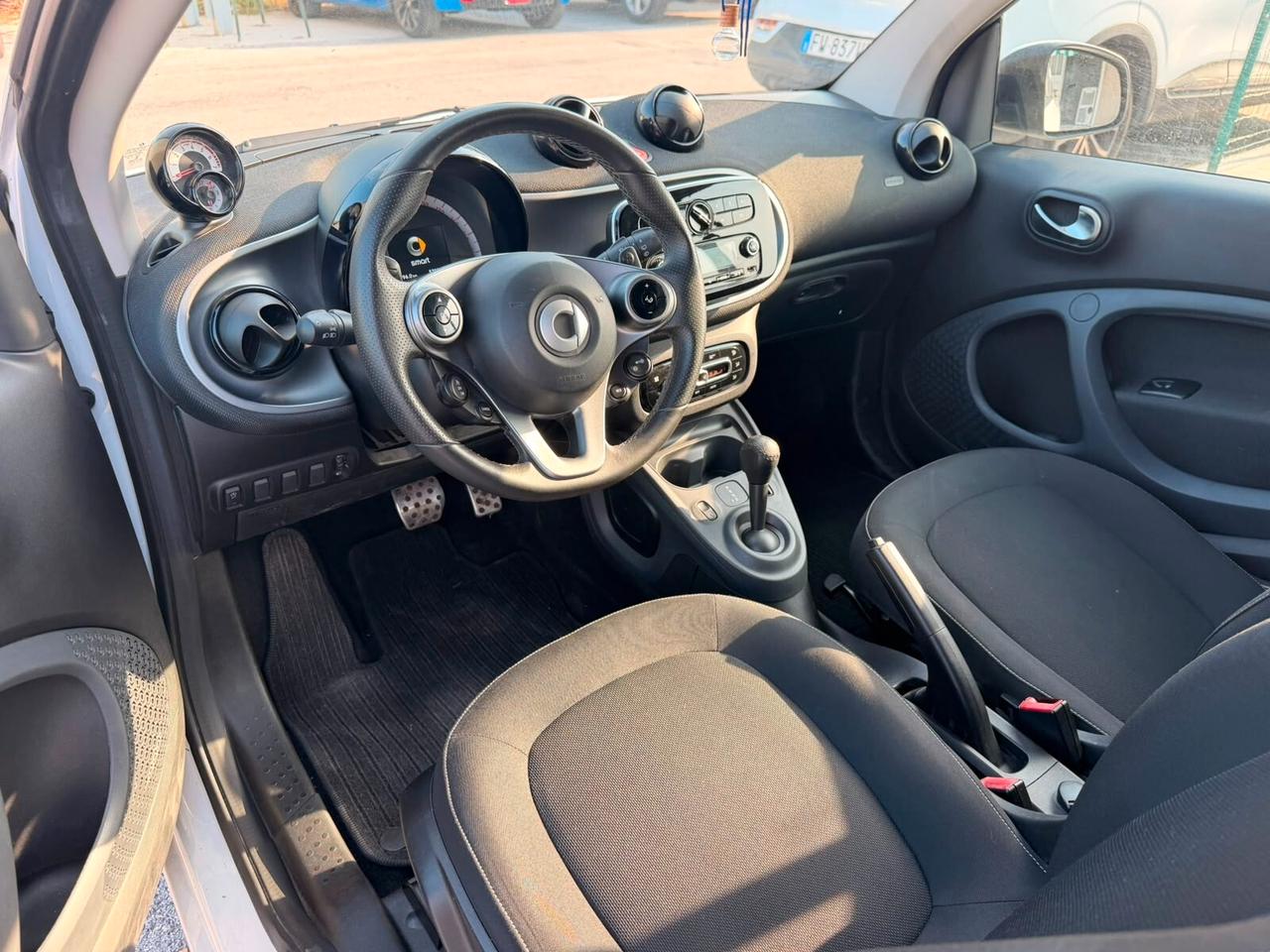 Smart ForTwo 70 1.0 twinamic BRABUS Style