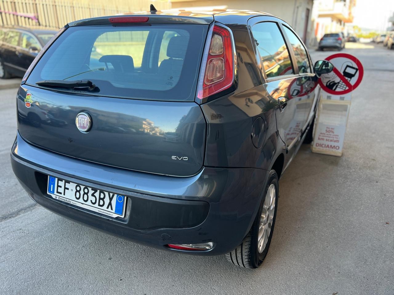Fiat punto Evo1.4 benzina/Metano – 77CV | Anno 2011