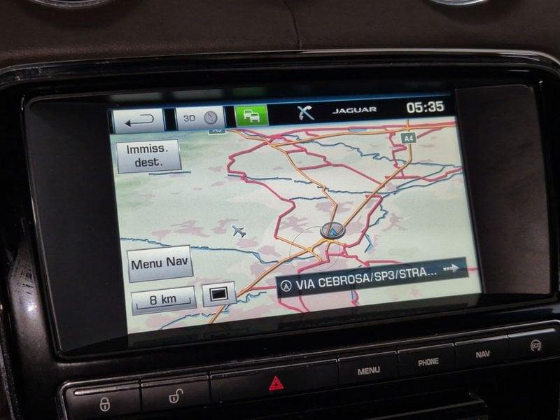 Jaguar XJ 3.0d V6 Portfolio auto my13